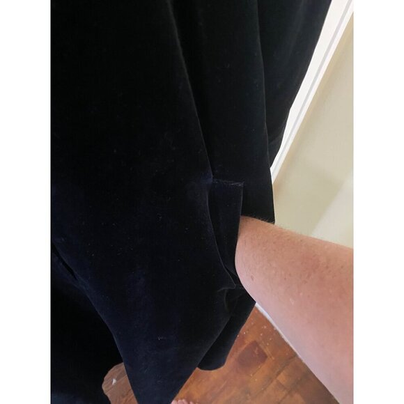 Vintage Cattiva Women's J.L Debal Black Velvet Trench Coat - Med/Large - Picture 4 of 14